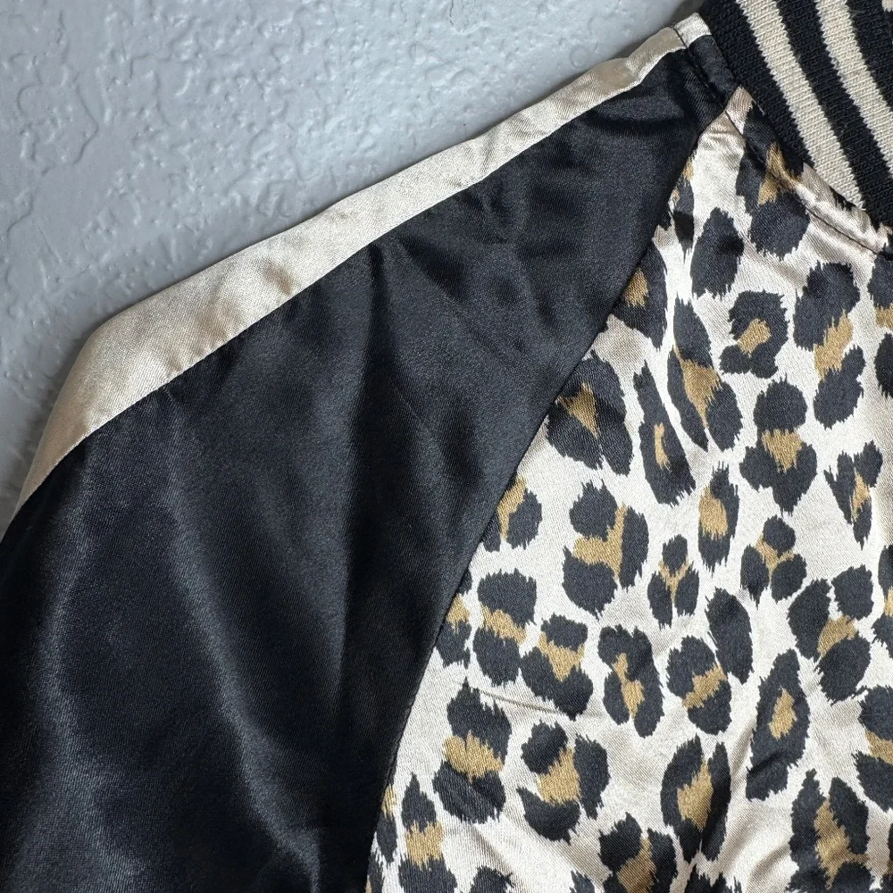 The Childrens Place Size 5/6 Leopard‎ print full Zip Bomber Jacket